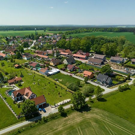 Apartman Domanin 124 Тршебонь Экстерьер фото